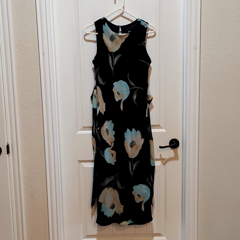 Black and floral Sleeveless dress